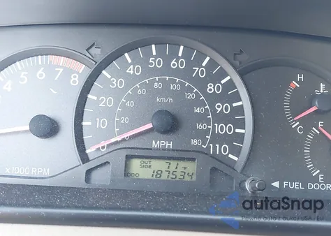 2005 Toyota Corolla Ce z USA, uszkodzony, nr VIN 1NXBR32E65Z360488